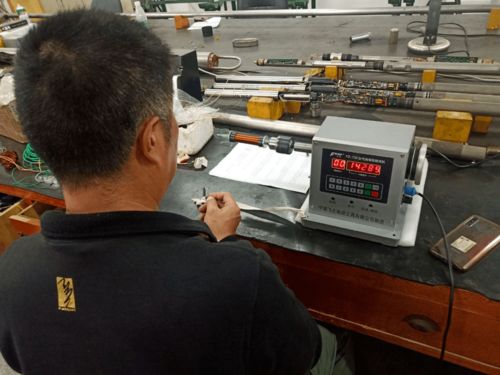工程工藝技術中心自制射孔儀器，開辟降本增效新路徑